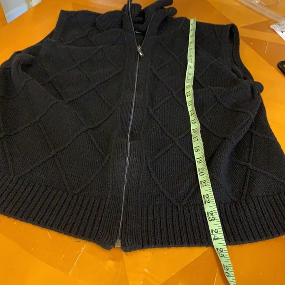 Lizgolf Vest - Picture 5 of 7